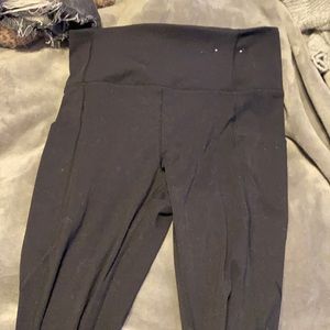 Black althletic leggings